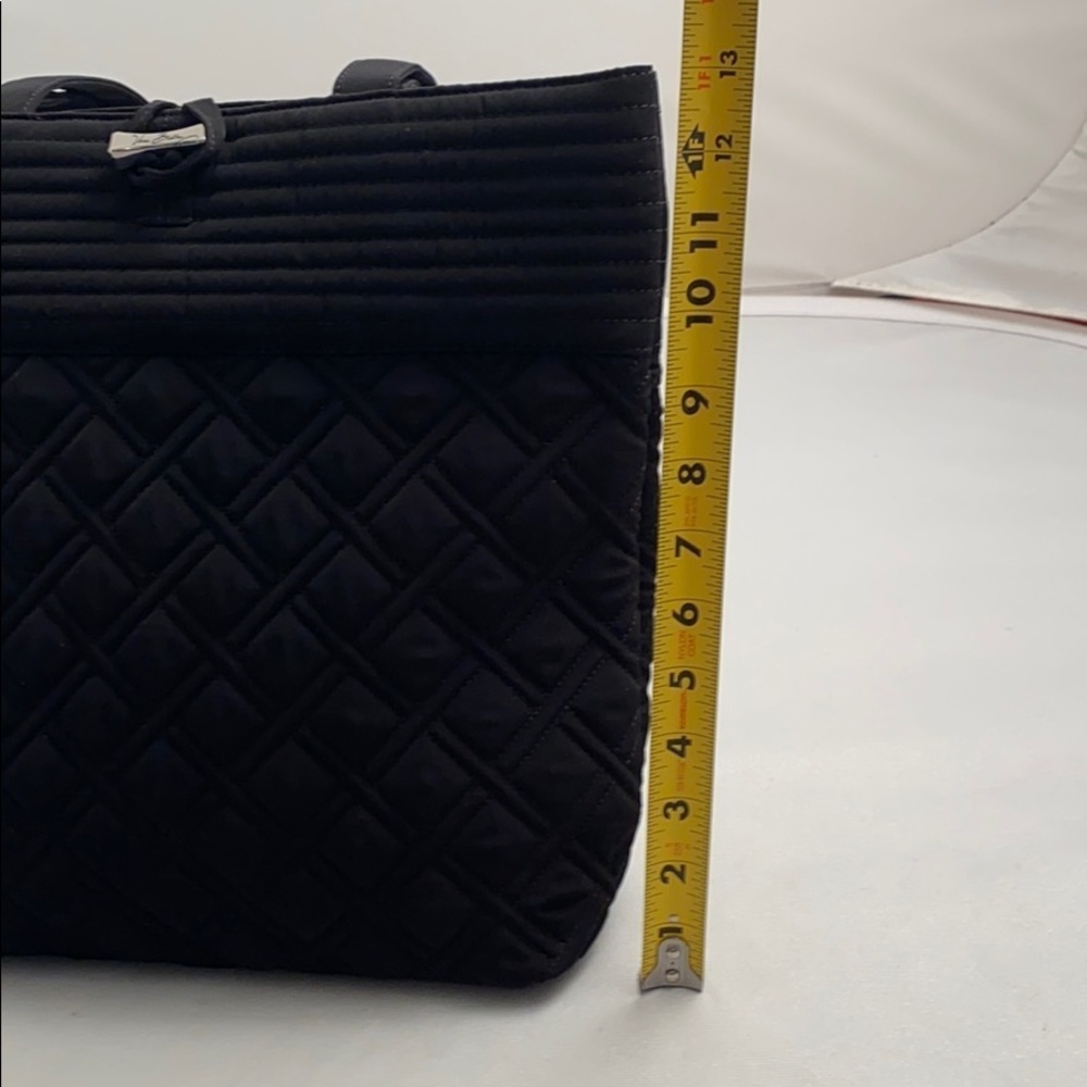 Vera Bradley quilted black toggle close tote bag - Picture 12 of 13